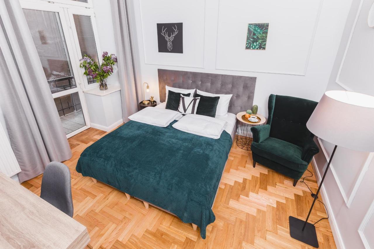 Traveler'S Best Choice - Old Town Guesthouse - By Upstairs Krakkó Kültér fotó